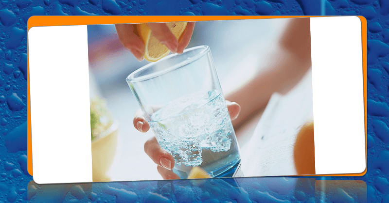 Чаша вода сутрин на гладно